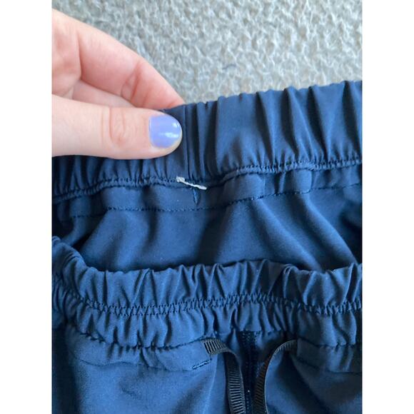 Lululemon Pants 8 Medium Cropped Pull On Stretch Pocket Navy Blue High Rise - Picture 4 of 13